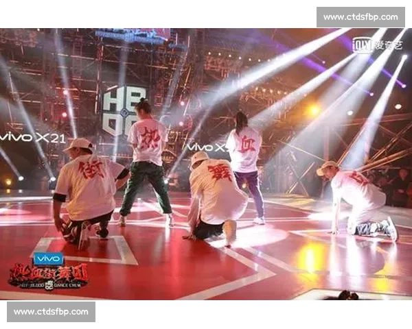 热血拳击巅峰对决赛场风云与荣耀瞬间全景纪实深度报道解析